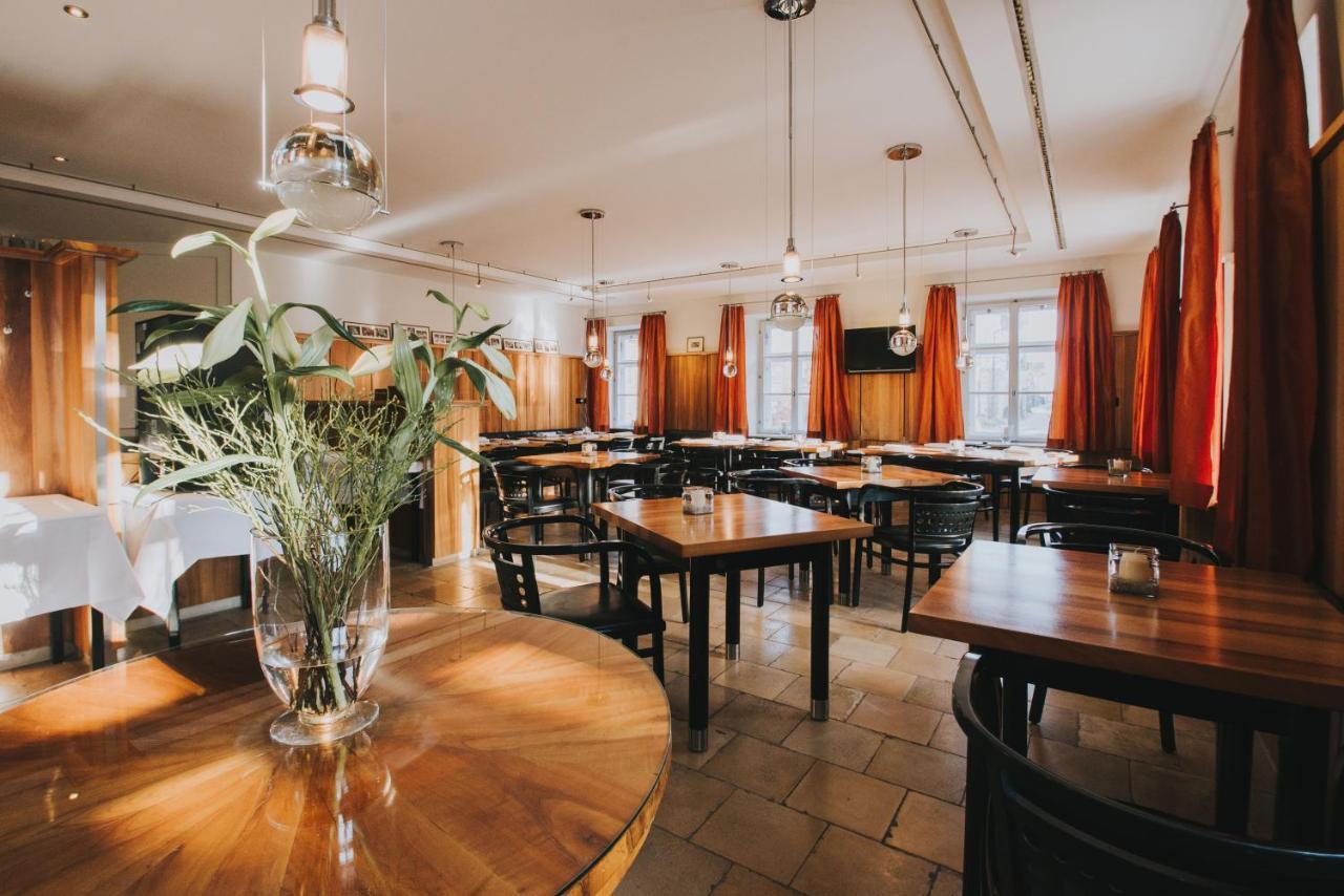 Landgasthof Zur Post Hotel Mengkofen